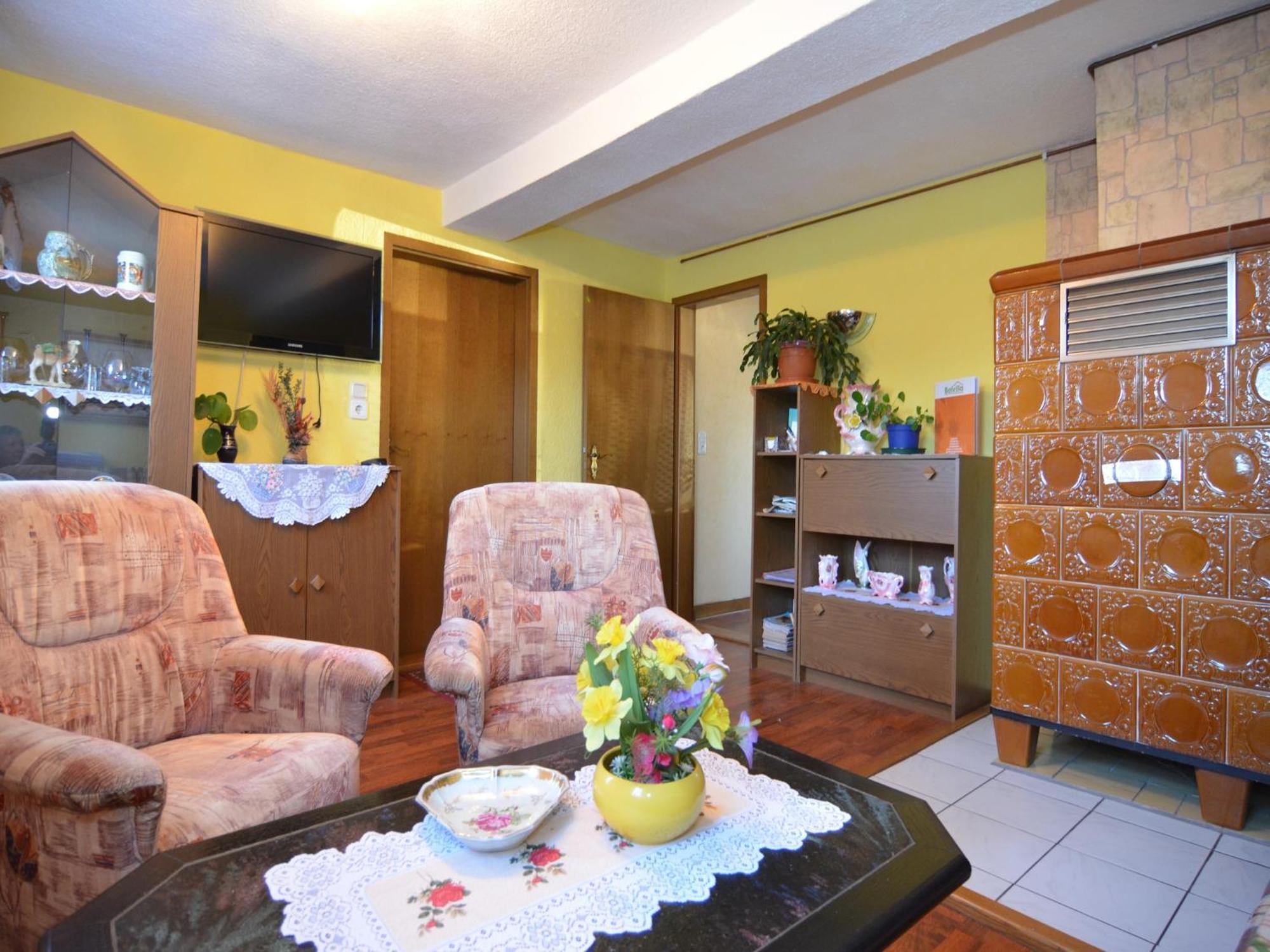 Holiday Home With Garden Neustadt am Rennsteig Luaran gambar